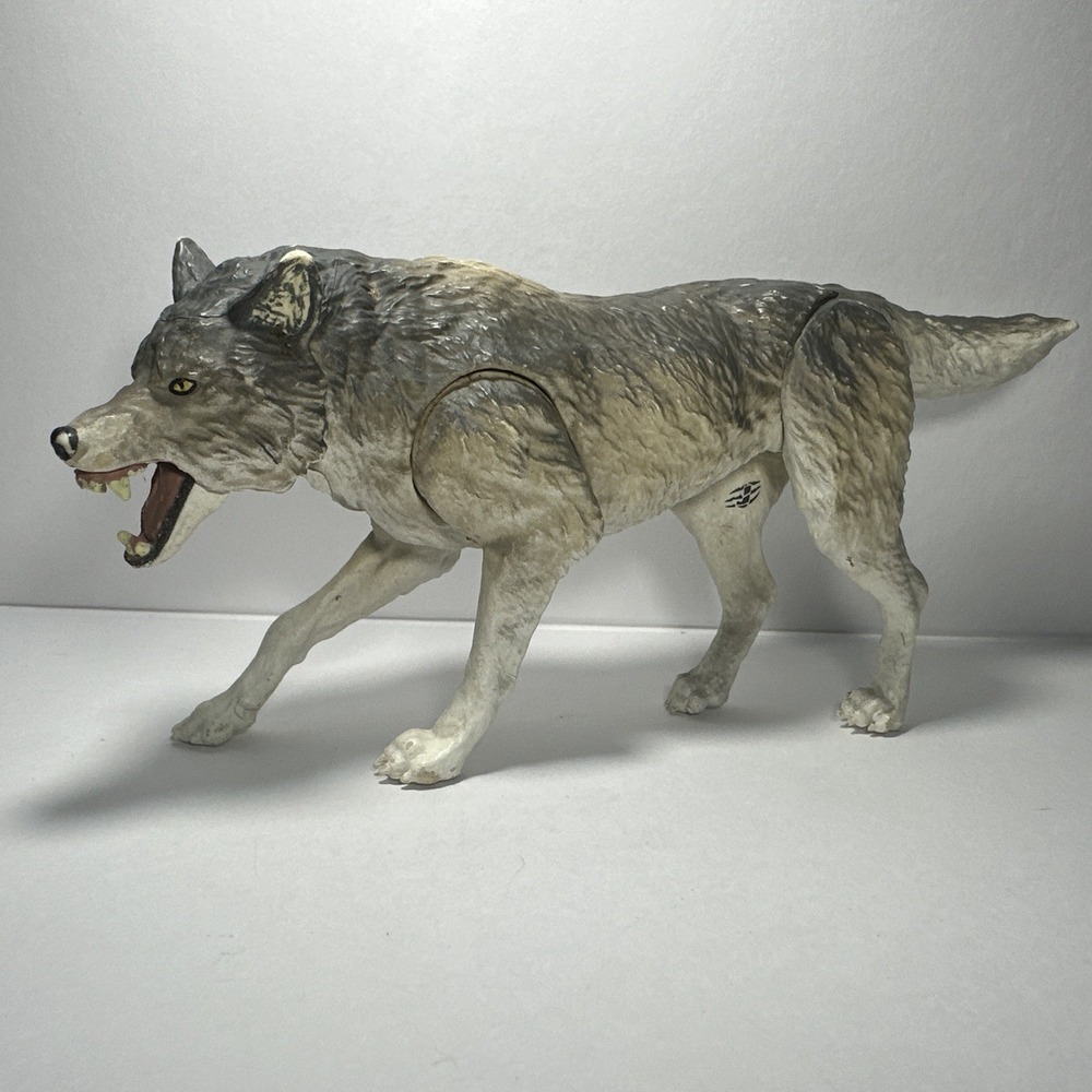 2019 Jumanji Wolf Action Figure Realistic Articulated Jaw Lanard 1409WH